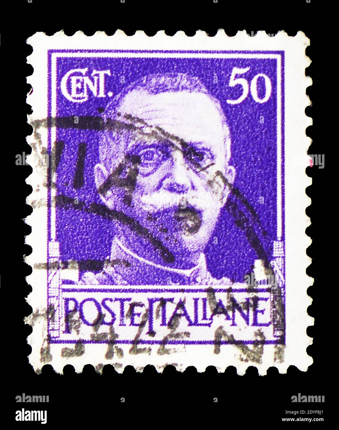 MOSKAU, RUSSLAND - 23. MÄRZ 2019: Eine in Italien gedruckte Briefmarke zeigt ein Bildnis von König Viktor Emmanuel III. Davor, Kaiserserie, um 1929 Stockfoto