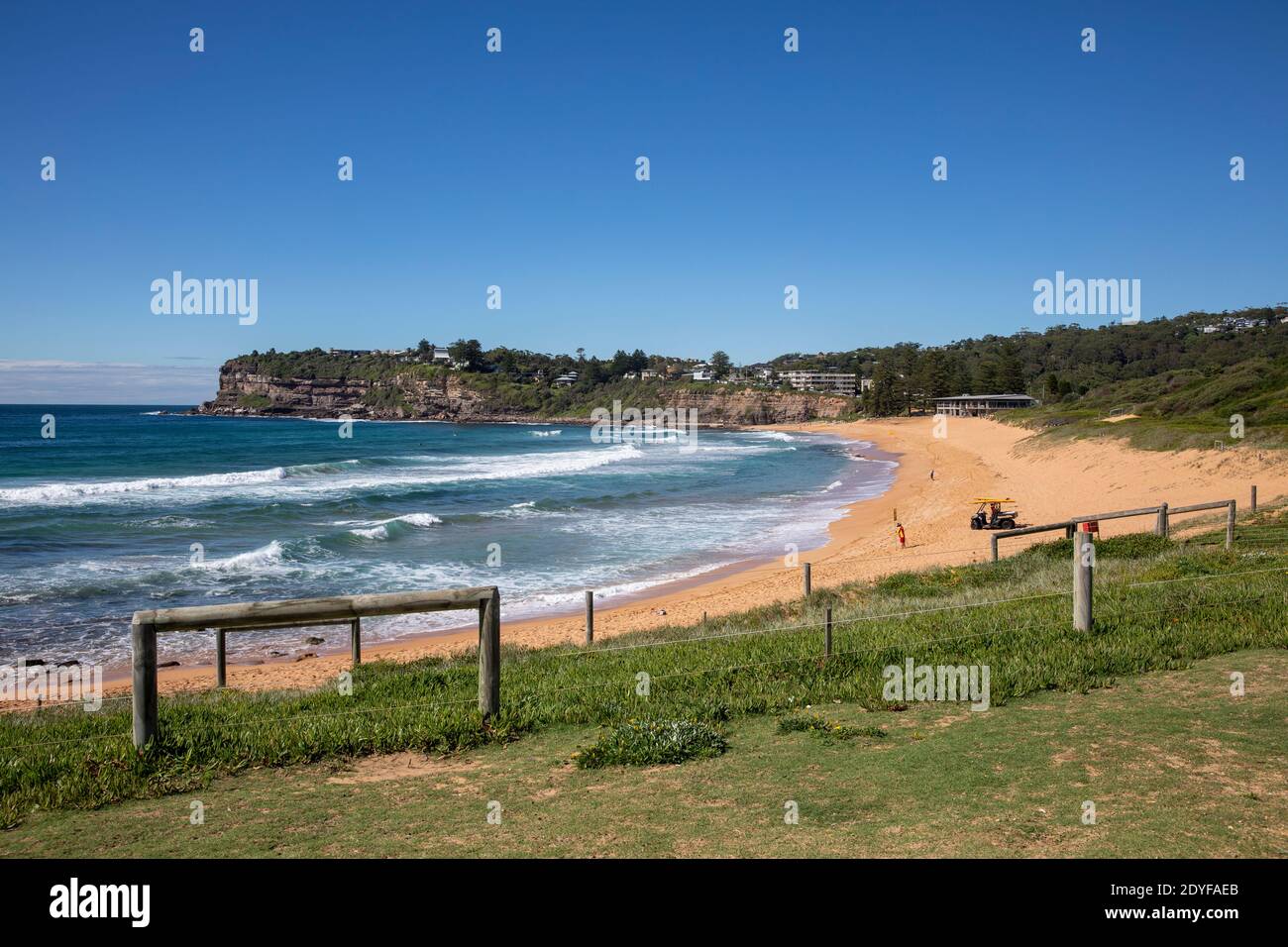 Mittwoch, 23. Dezember 2020. Die Regierung von NSW hält die nördlichen Strände Sydneys nach dem Ausbruch der COVID 19 in Avalon Beach fest. Stockfoto