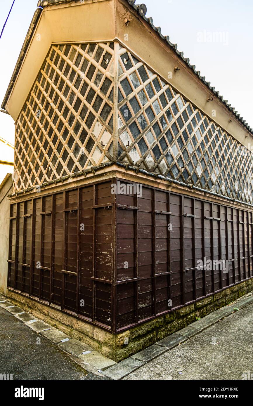 Wohnhaus mit einer besonderen lokalen Fassade in Nishiizu-Cho, Japan Stockfoto