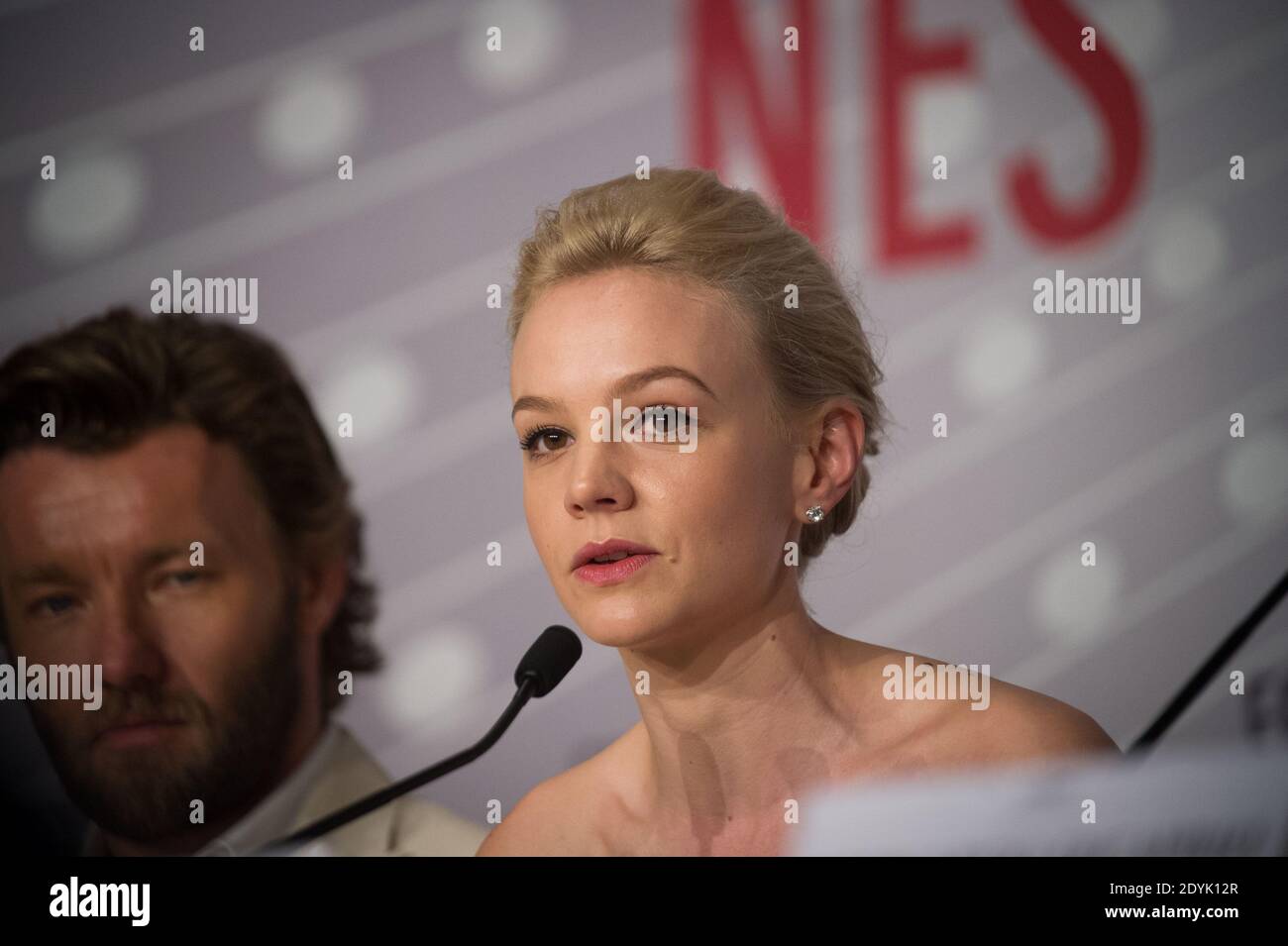 Carey Mulligan spricht auf der Pressekonferenz "The Great Gatsby" während der 66. Jährlichen Filmfestspiele von Cannes im Palais des Festivals. Cannes, Frankreich am 15. Mai 2013. Foto von Florent Dupuy/POOL/ABACAPRESS.COM Stockfoto