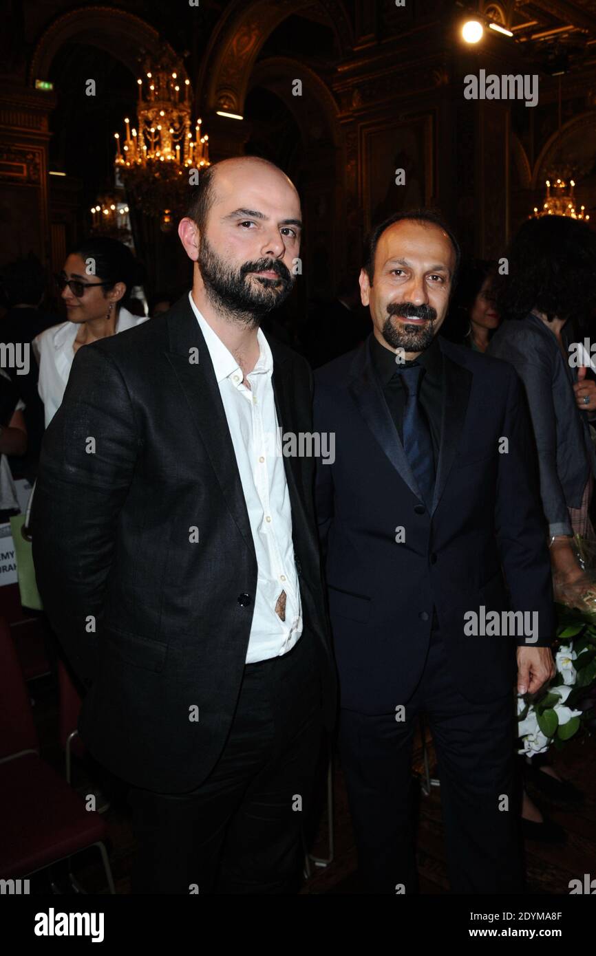 Shahab Hosseini und Ashgar Farhadi bei der Pressekonferenz des Festivals Paris-Cinema am 6. Juni 2013 im Pariser Rathaus in Paris, Frankreich. Foto von Aurore Marechal/ABACAPRESS.COM Stockfoto