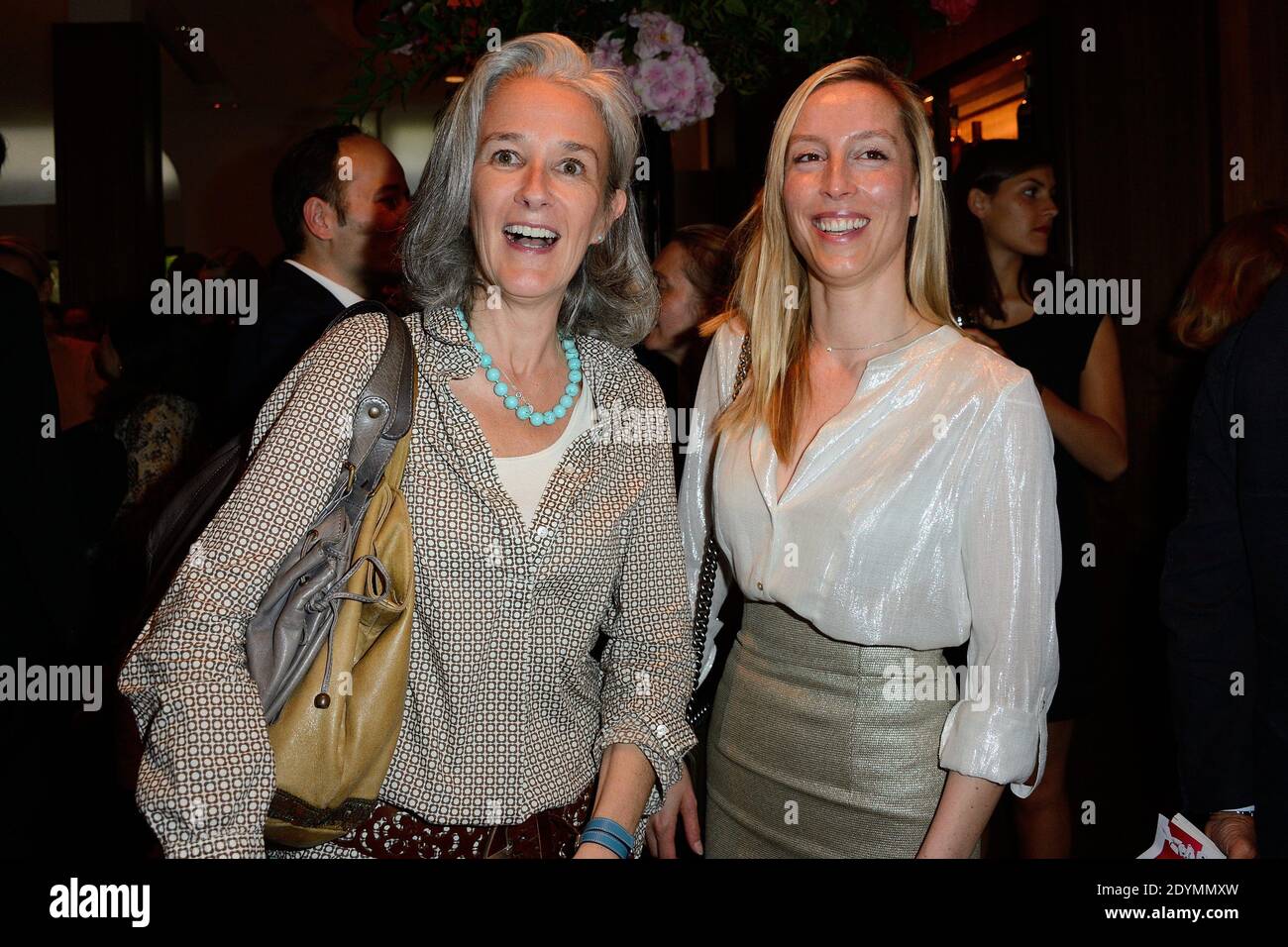 Tatiana de Rosnay und Adelaide De Clermont-Tonnerre nehmen am 19. Juni 2013 am Prix du Premier Roman de Femme im Hotel Montalembert in Paris, Frankreich, Teil. Foto von Nicolas Briquet/ABACAPRESS.COM Stockfoto