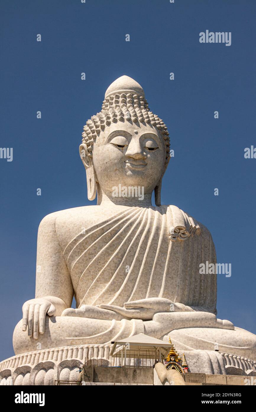 Der große Buddha, kann gesehen werden, egal wo Sie auf dem südlichen Teil der Insel sind. Stockfoto