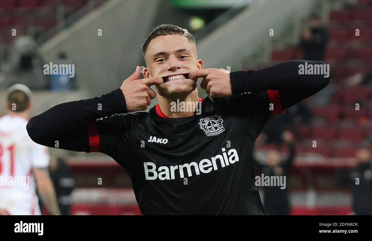 Lustige fußballbilder -Fotos und -Bildmaterial in hoher Auflösung – Alamy