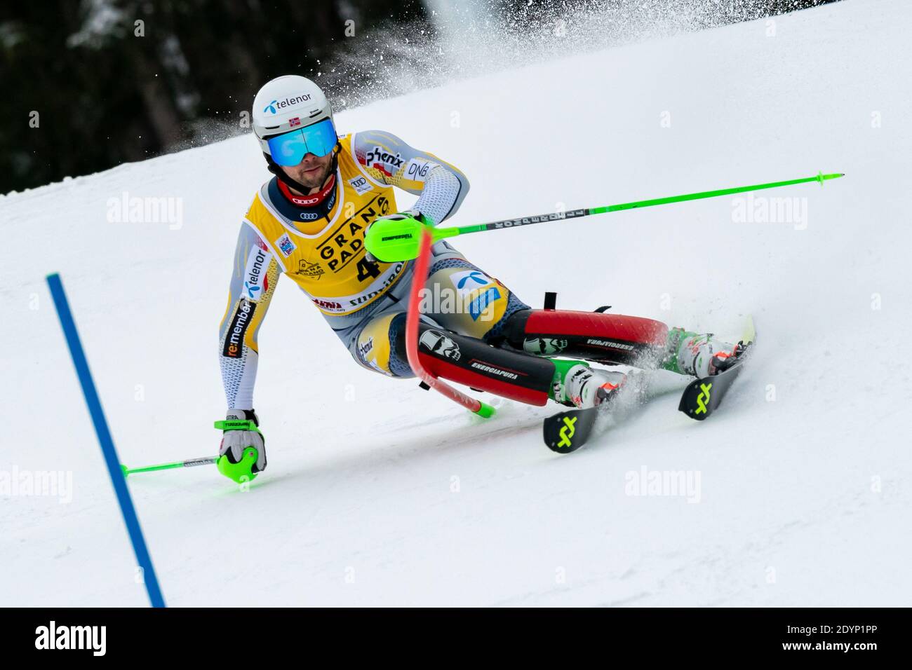 FOSS-SOLEVAAG Sebastian aus Norwegen im Audi FIS Alpine Ski World Cup Herren Slalom auf der Gran Risa Strecke Im Dolomitenberg klingelte Stockfoto