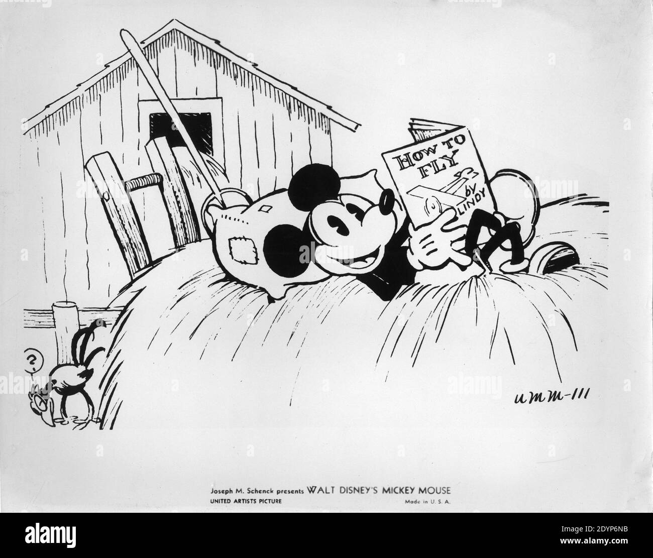 WALT DISNEY MICKEY MAUS Lesebuch / Handbuch wie man Fly by Lindy (Charles Lindbergh) Bild, das im ersten Mickey Mouse Comic Strip 1930 verwendet wurde Basierend auf dem 1928 Cartoon KURZFLUGZEUG VERRÜCKT um 1933 Werbung für Walt Disney Productions / United Artists Stockfoto