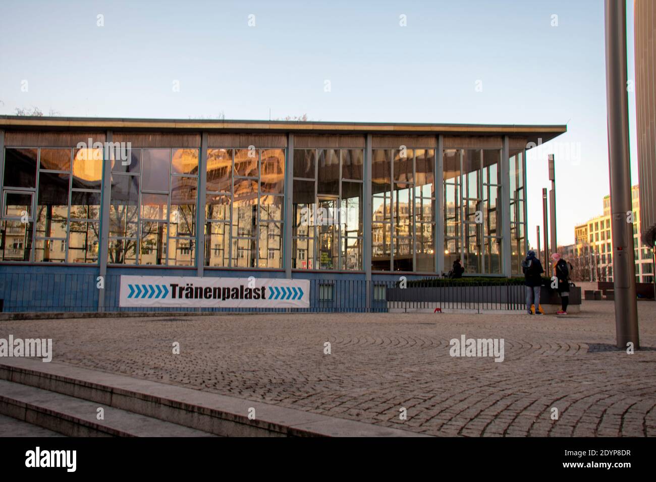Museum Tranenpalast außerhalb der Friedrichstraße Mitte berlin Stockfoto