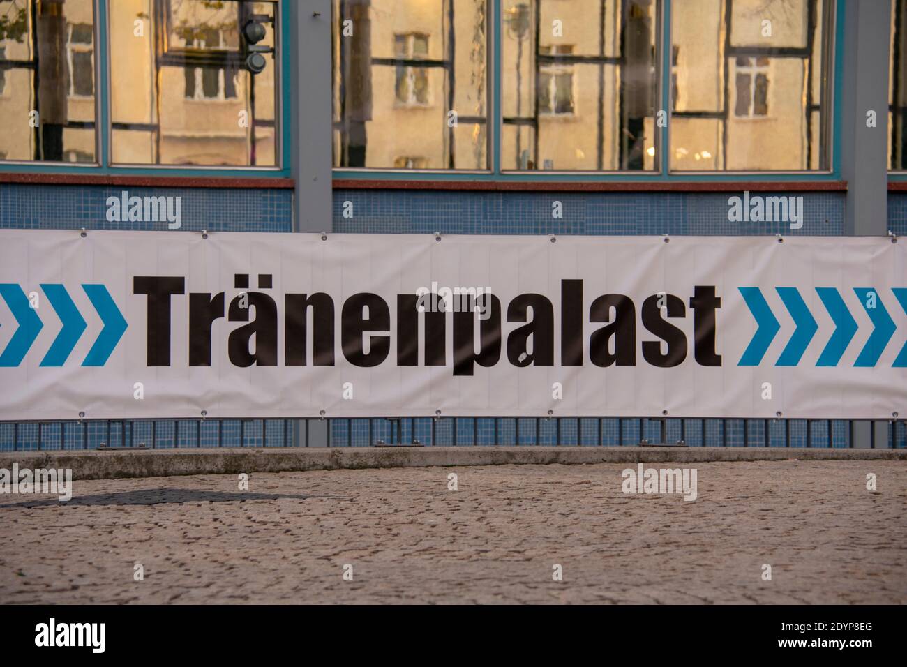 Museum Tranenpalast außerhalb der Friedrichstraße Mitte berlin Stockfoto