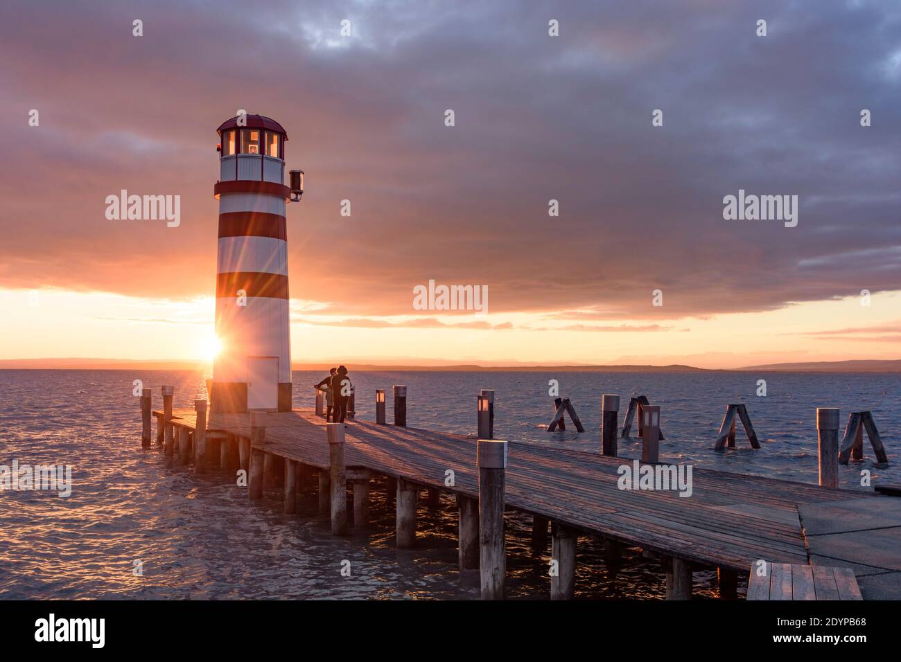 Podersdorf am See: Leuchtturm am Neusiedler See Der Neusiedler See (Neusiedler See), Burgenland, Österreich Stockfoto