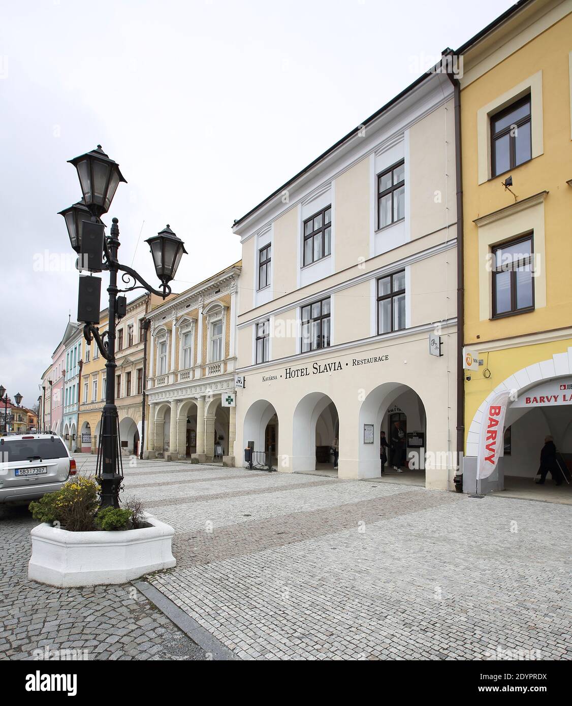 Hotel Slavia , Svitavy , náměstí , Stockfoto