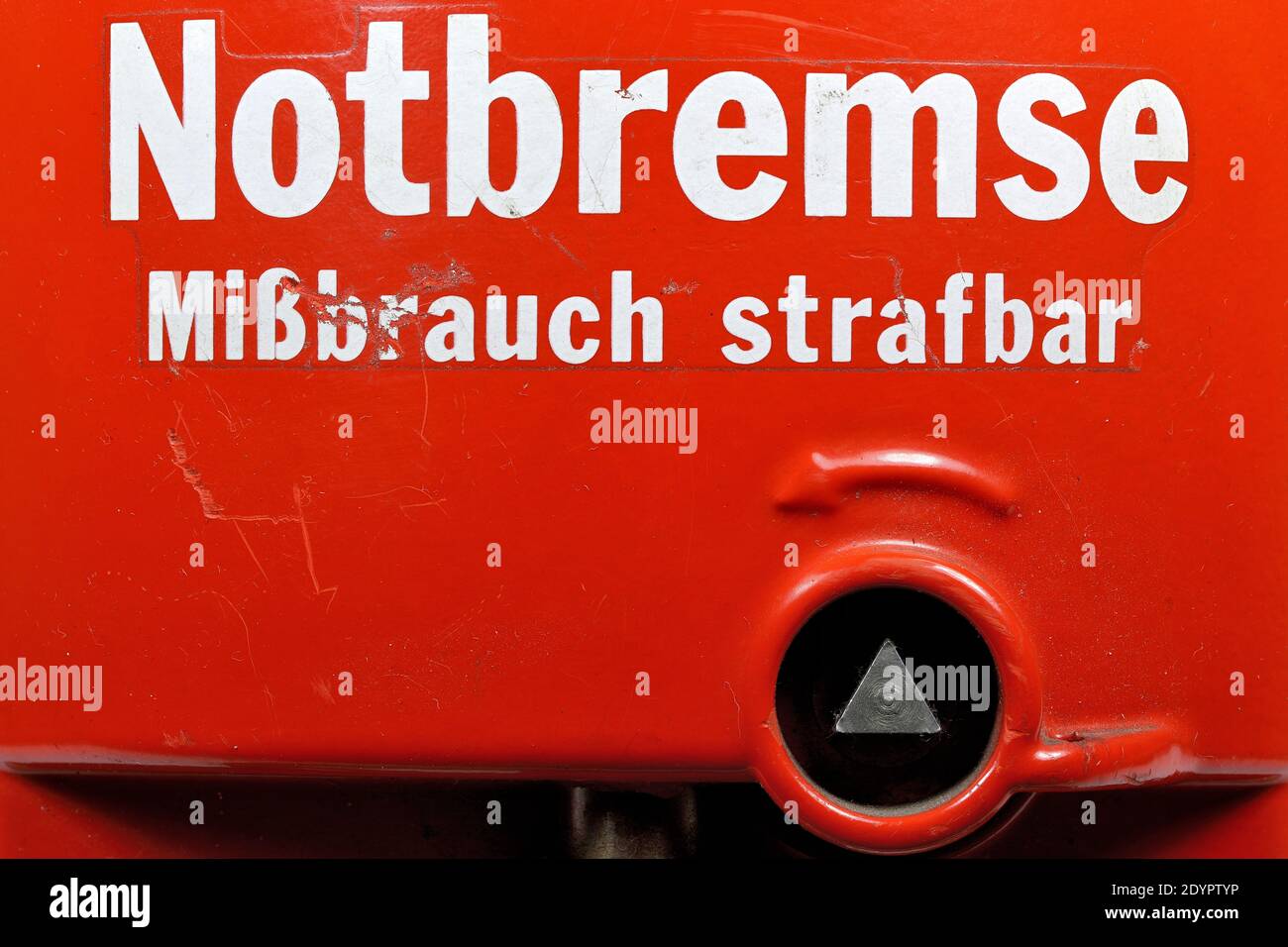Notbremse von der deutschen Bahn oder Straßenbahn Stockfoto