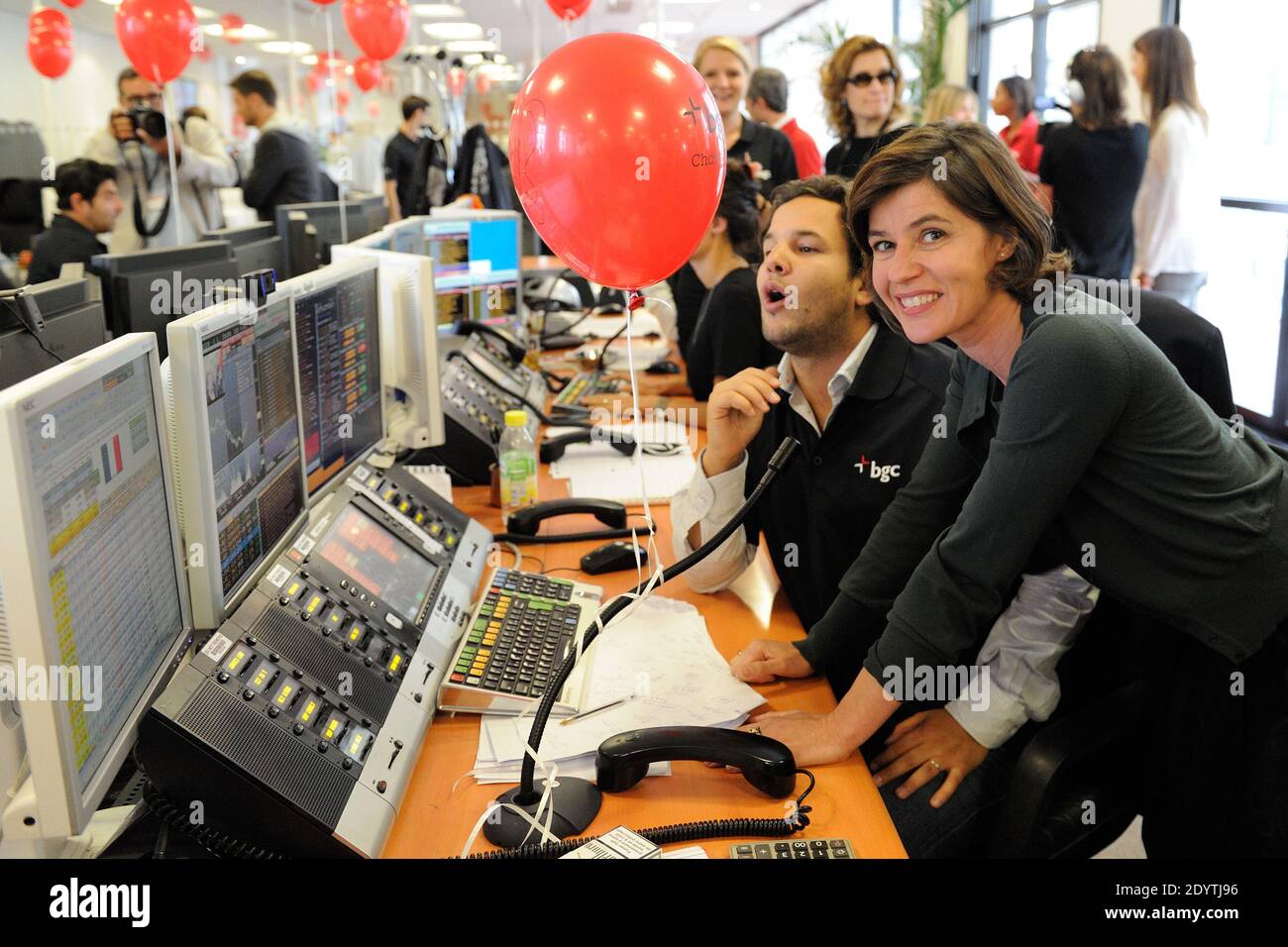 Irene Jacob nimmt am BGC Charity Day Teil, um dem Gedenken an die 658 BGC-Mitarbeiter zu gedenken, die am 11. September 2001 in Aurel BGC in Paris, Frankreich, 11 getötet wurden. 2013 Foto von Alban Wyters/ABACAPRESS. KOM Stockfoto