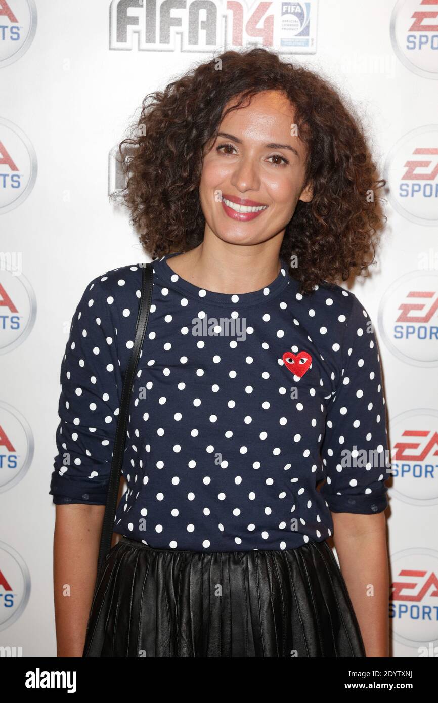 Amelle Chahbi nimmt an der Einführung des neuen Spiels FIFA 2014 (auch FIFA 14 genannt) im Gaite Lyrique in Paris, Frankreich am 23. September 2013 statt. Foto von Jerome Domine/ABACAPRESS.COM Stockfoto