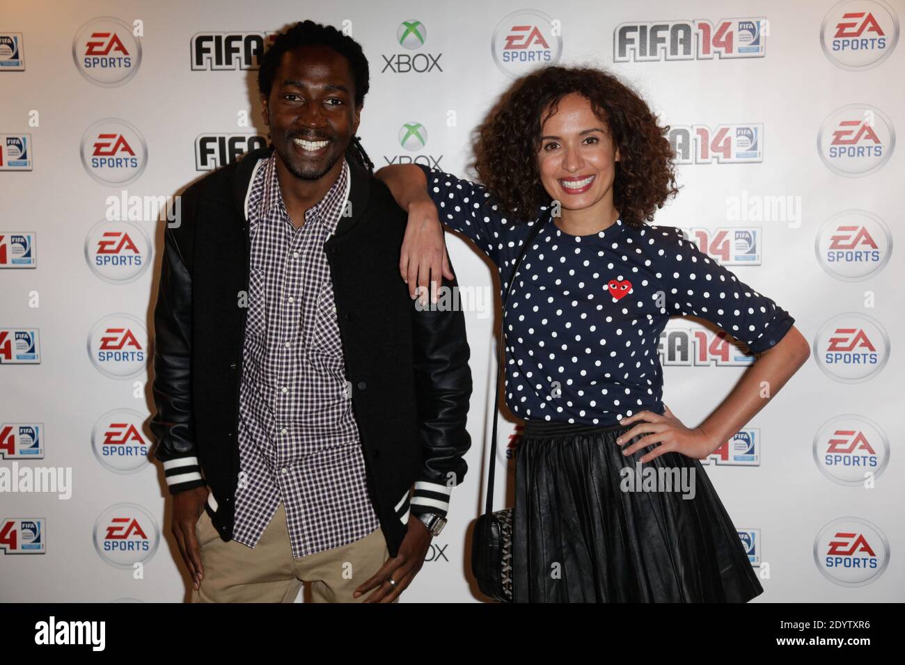 Noom Diawara und Amelle Chahbi nahmen am Start des neuen Spiels FIFA 2014 (auch FIFA 14 genannt) Teil, das am 23. September 2013 im Gaite Lyrique in Paris, Frankreich, stattfand. Foto von Jerome Domine/ABACAPRESS.COM Stockfoto