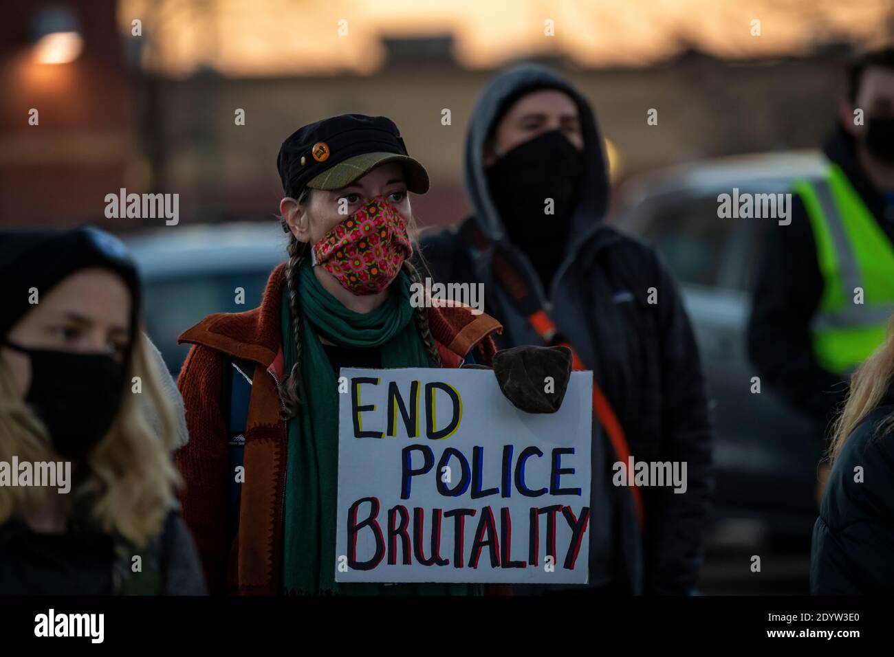 St. Paul, Minnesota. Demonstranten sammeln über einen Offizier beteiligt Schießen und gegen Polizeibrutalität. Stockfoto