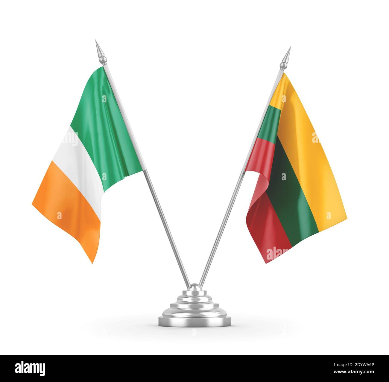 Litauen und Irland Tischflaggen isoliert auf weißem 3D-Rendering Stockfoto