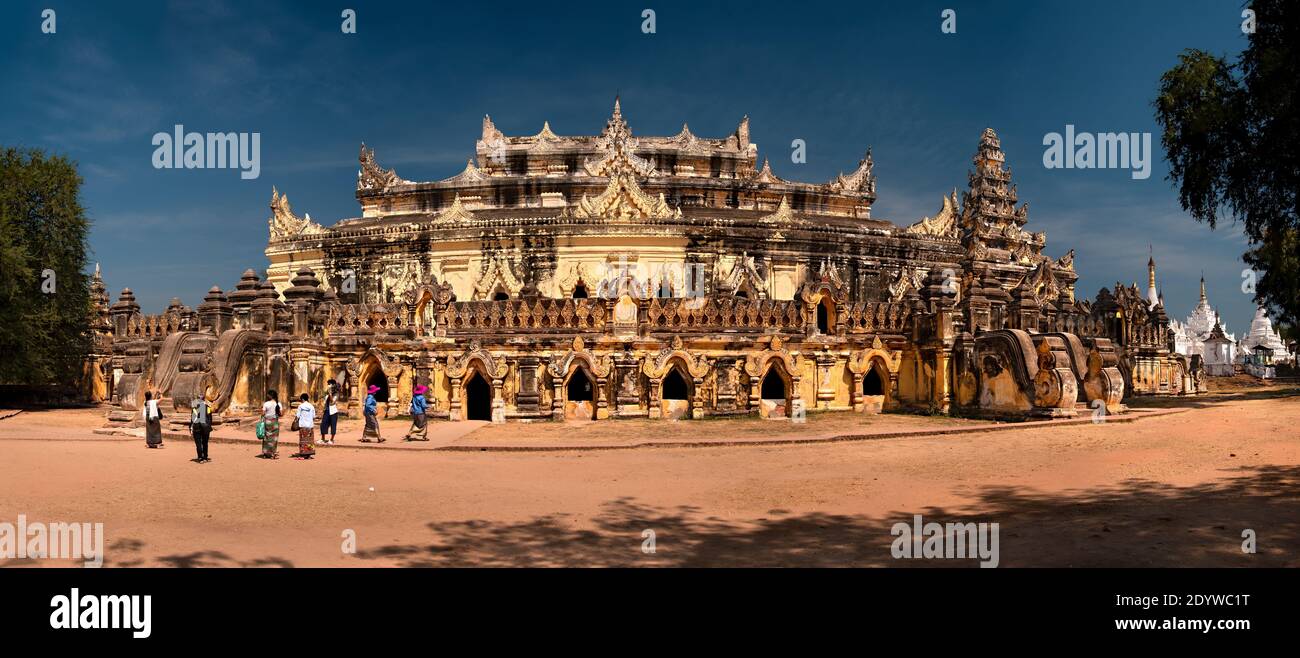 Maha Aungmye Bonzan Kloster befindet sich in Inwa, in der Nähe von Mandalay, Myanmar. Stockfoto