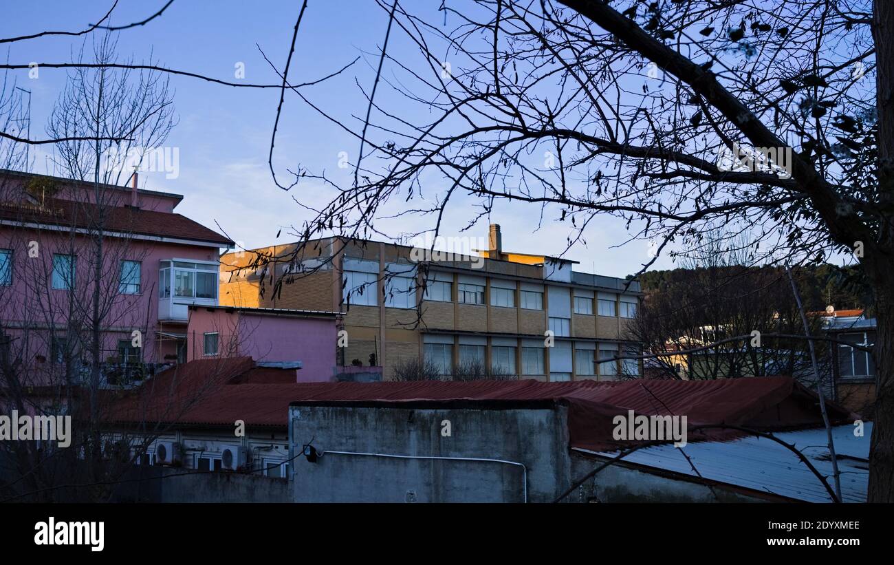 Alte bunte Gebäude bei Sonnenuntergang (Pesaro, Marken, Italien) Stockfoto