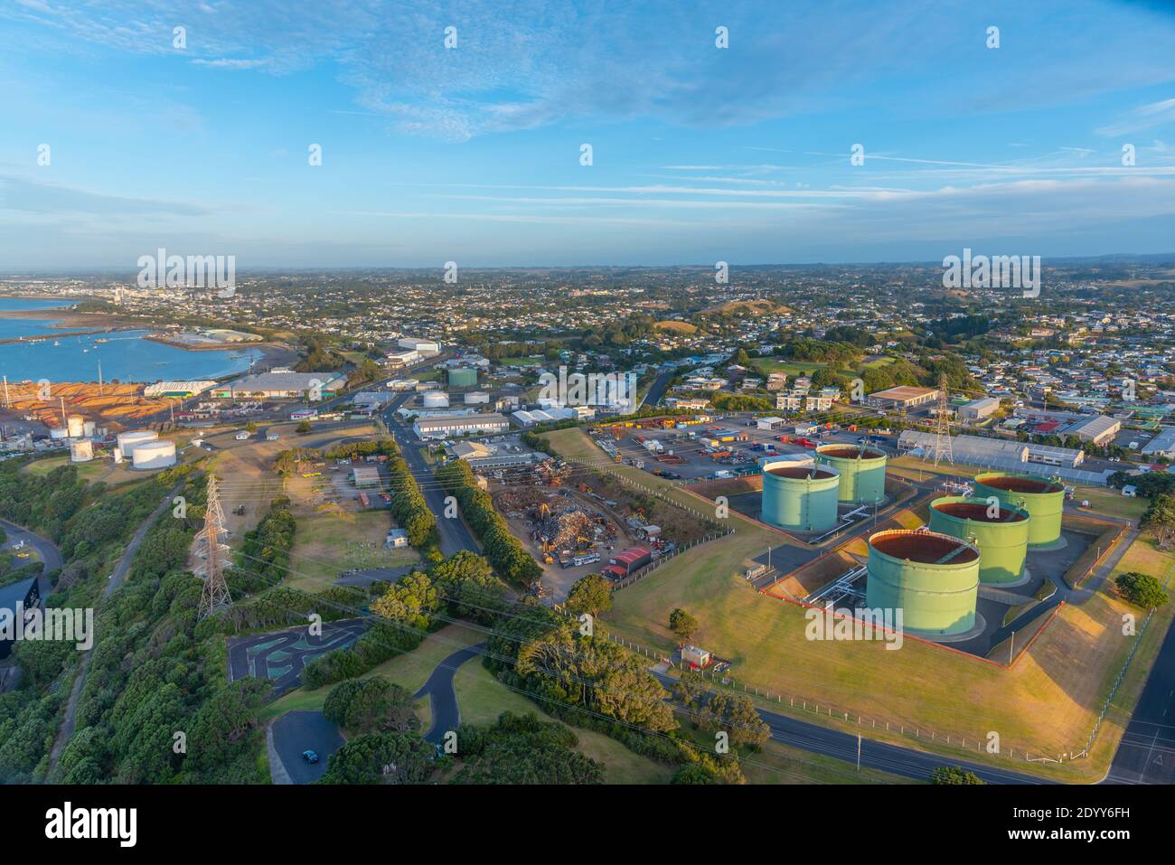 Industrieanlagen in New Plymouth, Neuseeland Stockfoto