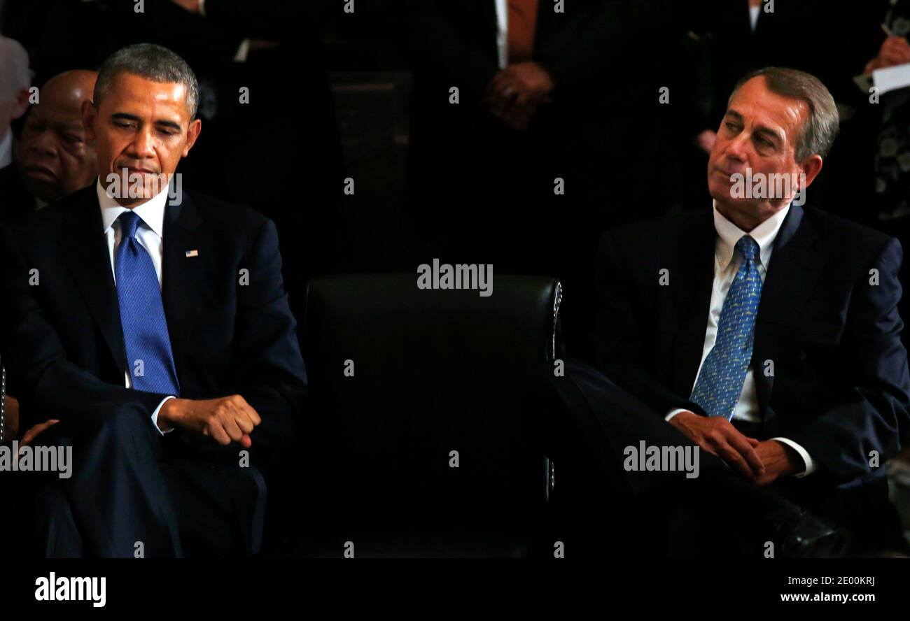 US-Präsident Barack Obama und der Sprecher des Repräsentantenhauses John Boehner nehmen am 29 2013. Oktober an einer Gedenkfeier für den ehemaligen Sprecher Tom Foley auf dem Capitol Hill in Washington, DC, USA Teil. Tom Foley vertrat Washingtons 5. Kongressbezirk als demokratisches Mitglied und war von 1989 bis 1995 der 57. Sprecher des US-Repräsentantenhauses. Später war er von 1997 bis 2001 US-Botschafter in Japan. Foto von Aude Guerrucci/Pool/ABACAPRESS.COM Stockfoto