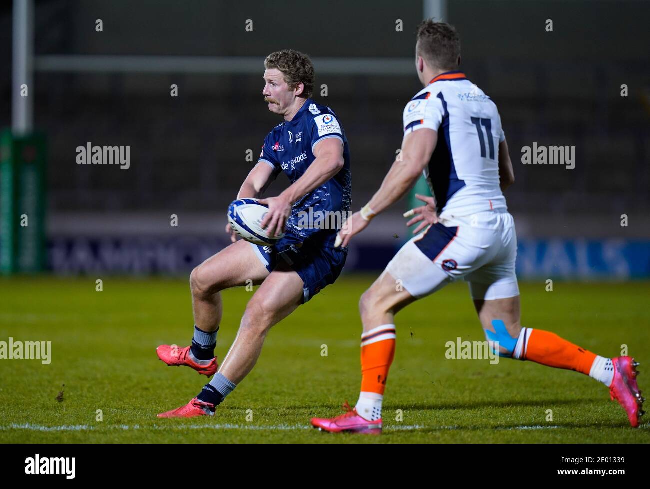 Sale Sharks Fly-half Rob Du Preez während des European Champions Cup Spiels Sale Sharks -V- Edinburgh Rugby im AJ Bell Stadium, Greater Manchester, E Stockfoto