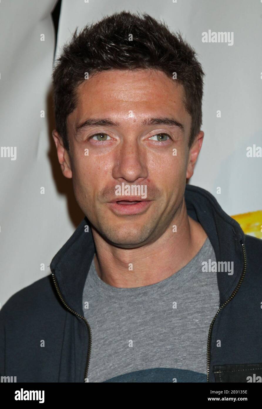 Topher Grace nimmt an der "Stand Up for Gus" Benefit von Jason Patric auf Bootsy Bellows in West Hollywood, Los Angeles, CA, USA am 13. November 2013 Teil. (Bild: Topher Grace) Foto von Baxter/ABACAPRESS.COM Stockfoto