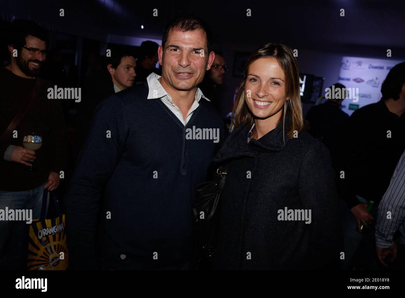 Exklusiv - Marc Lievremont und Isabelle Ithurburu nehmen an der Pressekonferenz "Tournoi des 6 Stations 2014" im Chalet des iles am 21. November 2013 in Paris, Frankreich, Teil. Foto von Jerome Domine/ABACAPRESS.COM Stockfoto