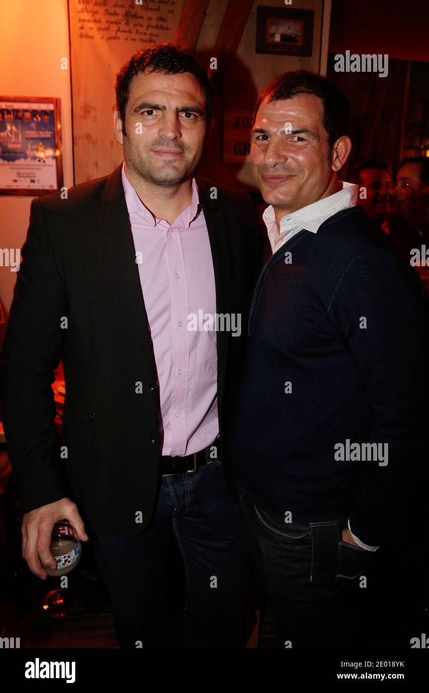 Exklusiv - Marc Lievremont und Thomas Lievremont nehmen an der Pressekonferenz "Tournoi des 6 Stations 2014" im Chalet des iles am 21. November 2013 in Paris, Frankreich, Teil. Foto von Jerome Domine/ABACAPRESS.COM Stockfoto
