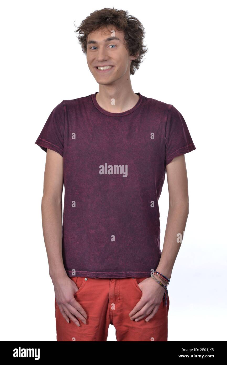 AUSSCHLUSSF. Nouvelle STAR 2014. Studio-Kandidaten. Mathieu. Les 16 finalistes pour le Premier prime posent pour notre photographe a Paris, France, le 05 decembre 2013. Foto von Nicolas Gouhier/Christophe Guibbaud/ABACAPRESS.COM Mathieu, 20 ans, Cachan (94)Etudiant en Anglais, Mathieu a pris une année sabbatique pour se consacrer à la musique et au Théâtre. Il commence la guitare à l'âge de 9 ans et le chant lui est venu au fil des années. Il a lancé une chaine Youtube sur laquelle il propose des covers et des compos personnelles. S'il a voulu s'inscrire à la Nouvelle Star, c'est pour accroitre sa Stockfoto