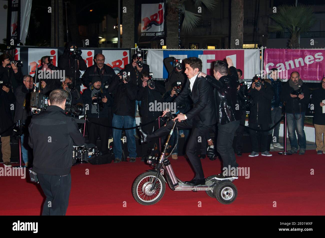 Chris Marques bei der Verleihung der NRJ Music Awards 2014 im Palais des Festivals in Cannes, Frankreich am 14. Dezember 2013. Foto von Nicolas Genin/ABACAPRESS.COM Stockfoto