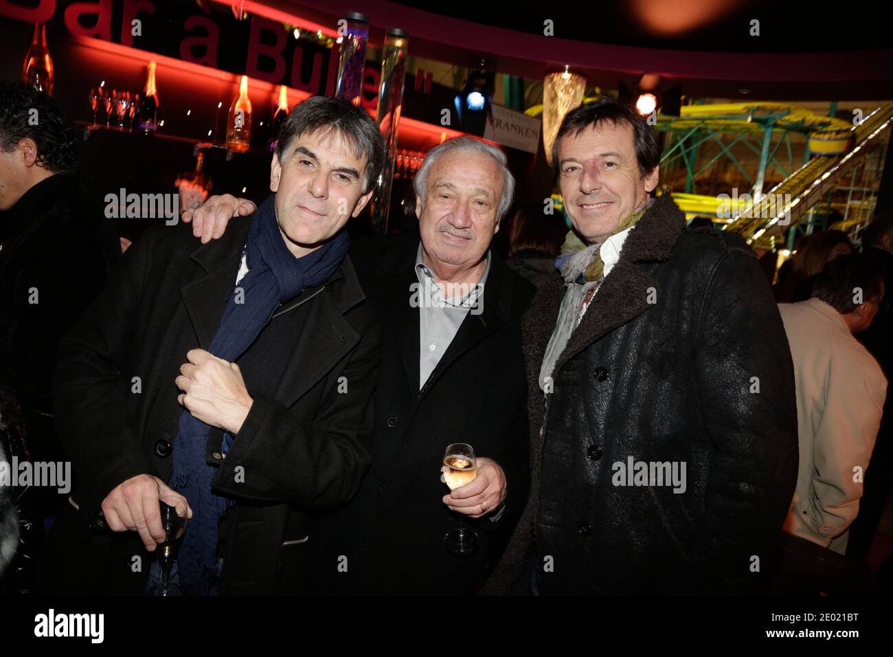 Tex, Marcel Campion und Jean-Luc Reichmann nehmen an der Grand Palais Funfair Party Teil, die Marcel Campion am 19. Dezember 2013 in Paris veranstaltet. Foto von Jerome Domine/ABACAPRESS.COM Stockfoto