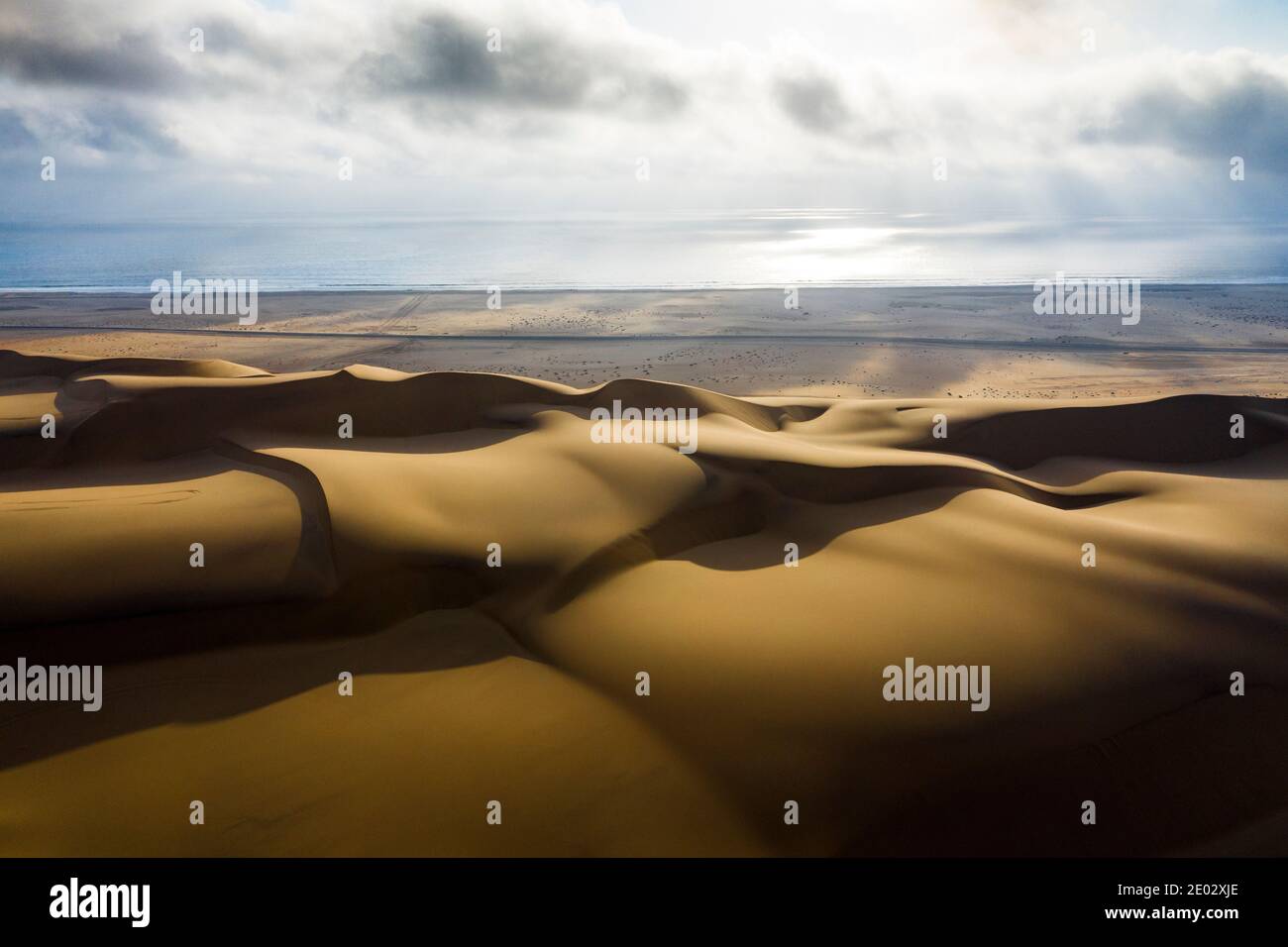 Sanddünen der Namib Wüste, Namib Naukluft Nationalpark, Namibia Stockfoto