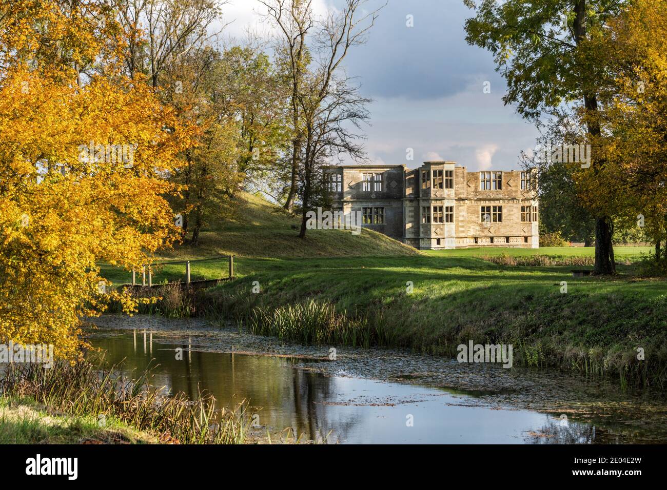 Lyveden New Bield ist ein herrliches, unvollendetes elisabethanischen Sommerhaus im Osten von Northamptonshire, England. Stockfoto