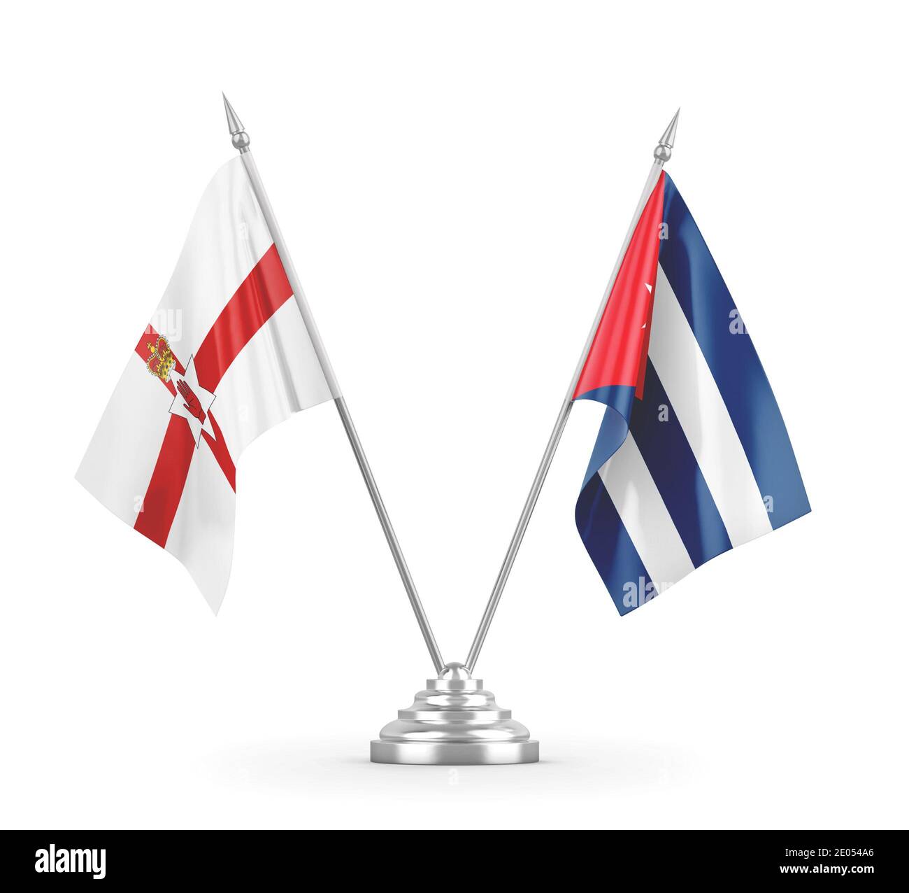 Cuba und Nordirland Tischflaggen isoliert auf weißem 3D Rendering Stockfoto