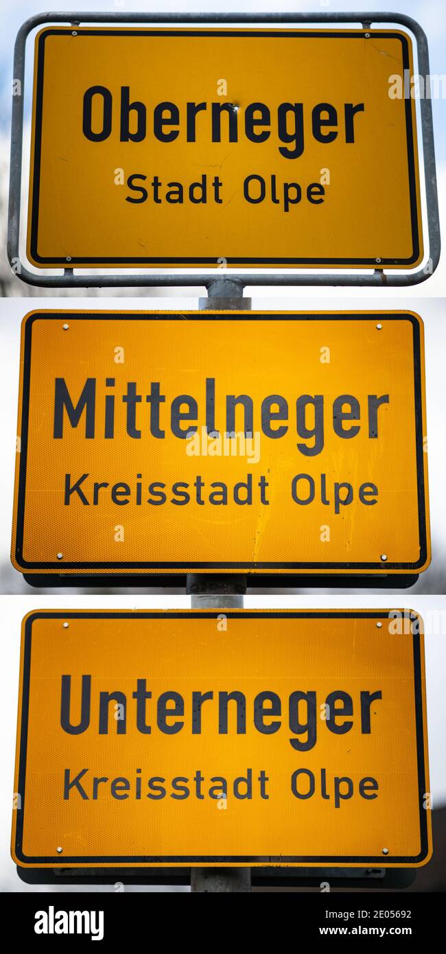 Neger, Deutschland. Dezember 2020. Die Ortsnamen der Ortsteile Oberneger, Mittelneger und Unterneger (von oben nach unten) sind gegen einen grauen Himmel zu sehen. (Bildkombination) (zu dpa 'Neger oder Mohrkirch - dürfen Orte heute so genannt werden?') Quelle: Jonas Güttler/dpa/Alamy Live News Stockfoto