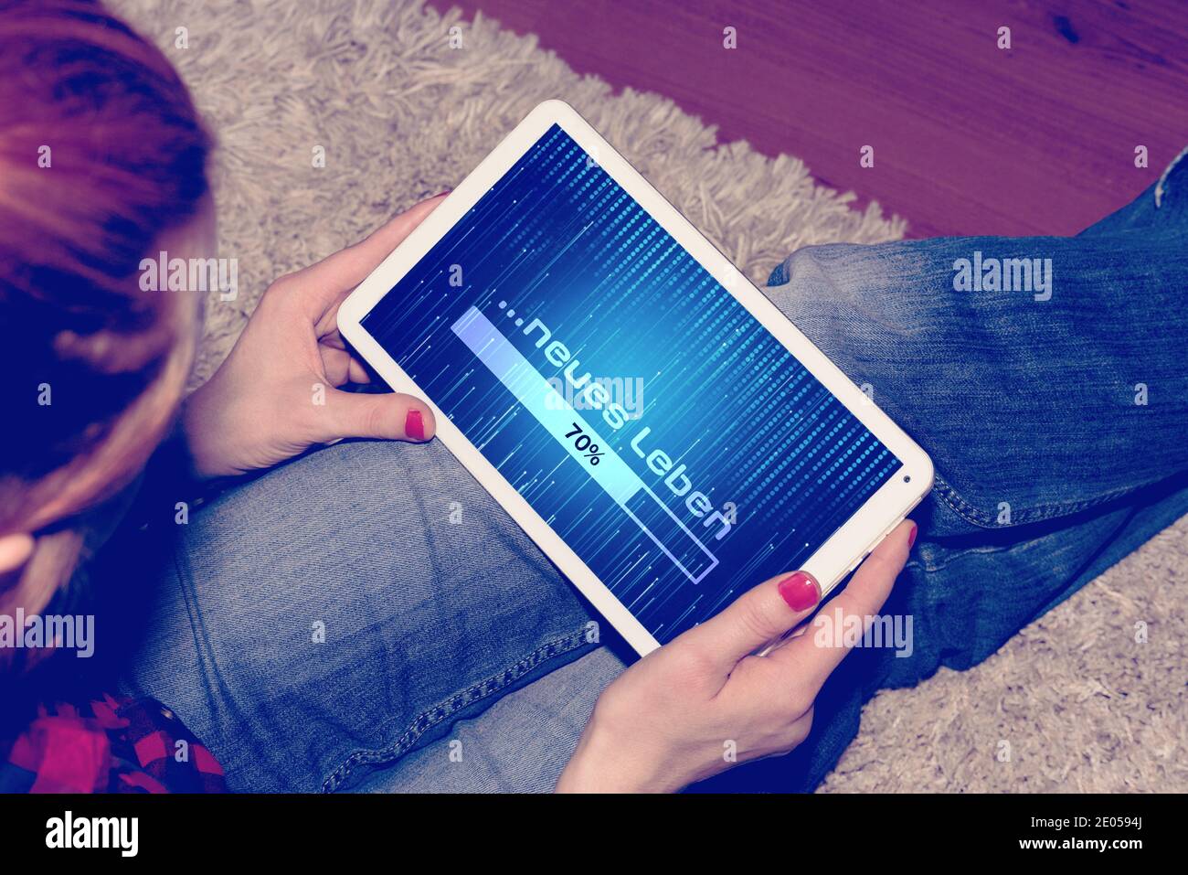 Eine Frau und ein Geschäft aus New Life Stockfoto