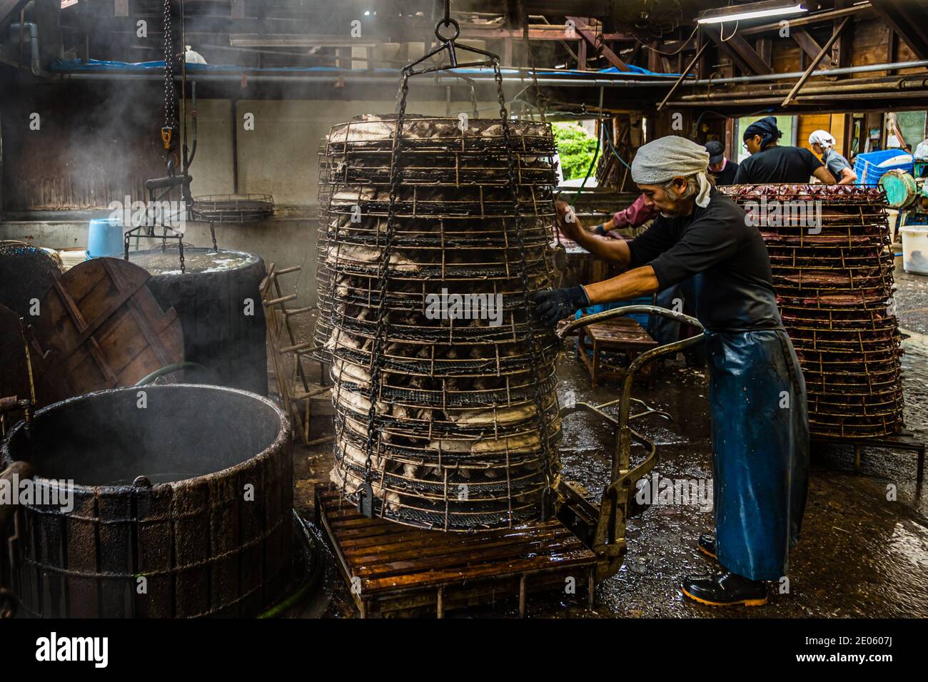 Yasuhisa Serizawa ist katsuobushi Herstellen, bei NishiizuCho