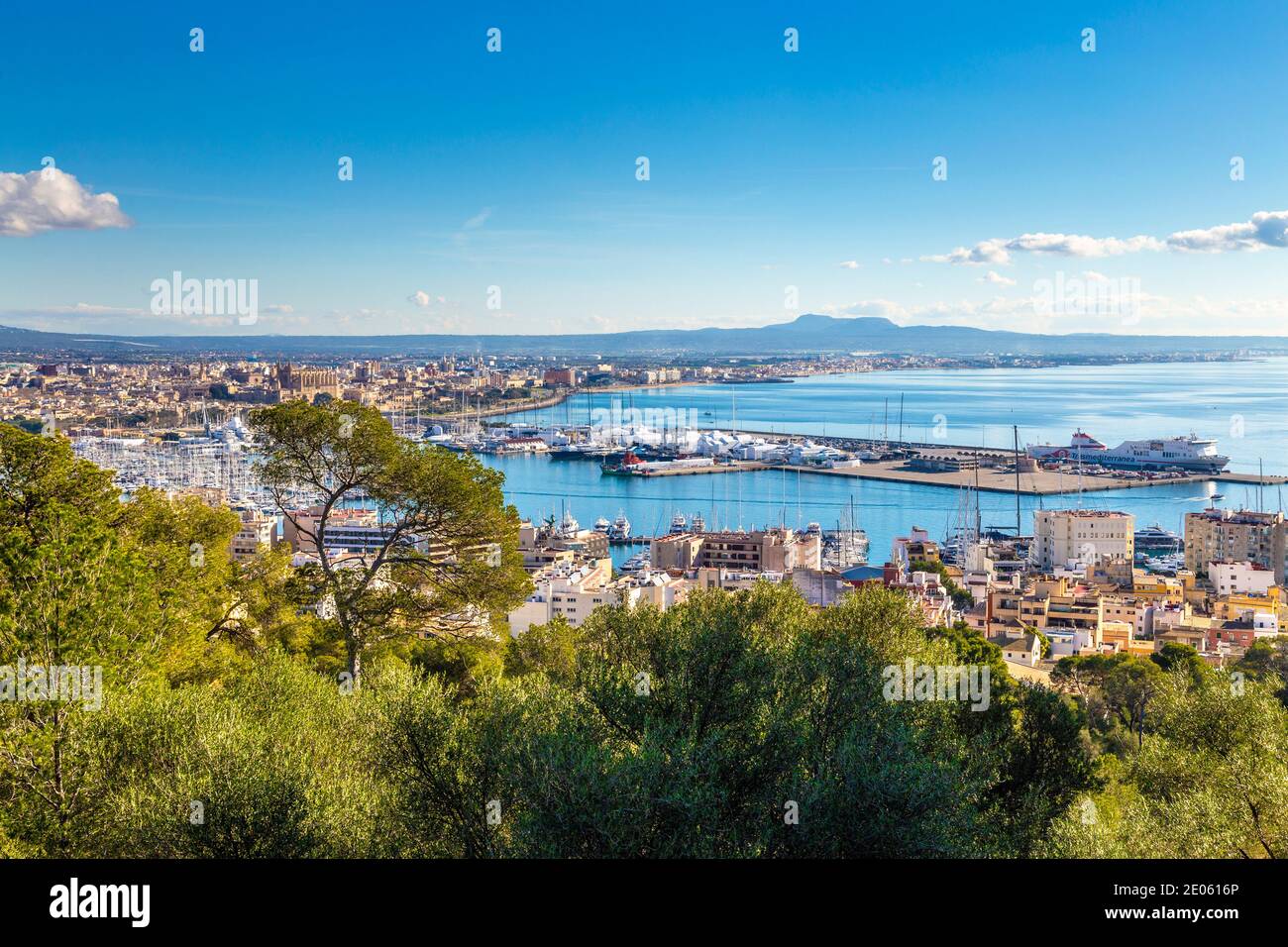 Blick auf Plama de Mallorca vom Castell de Bellver, Mallorca, Balearen, Spanien Stockfoto
