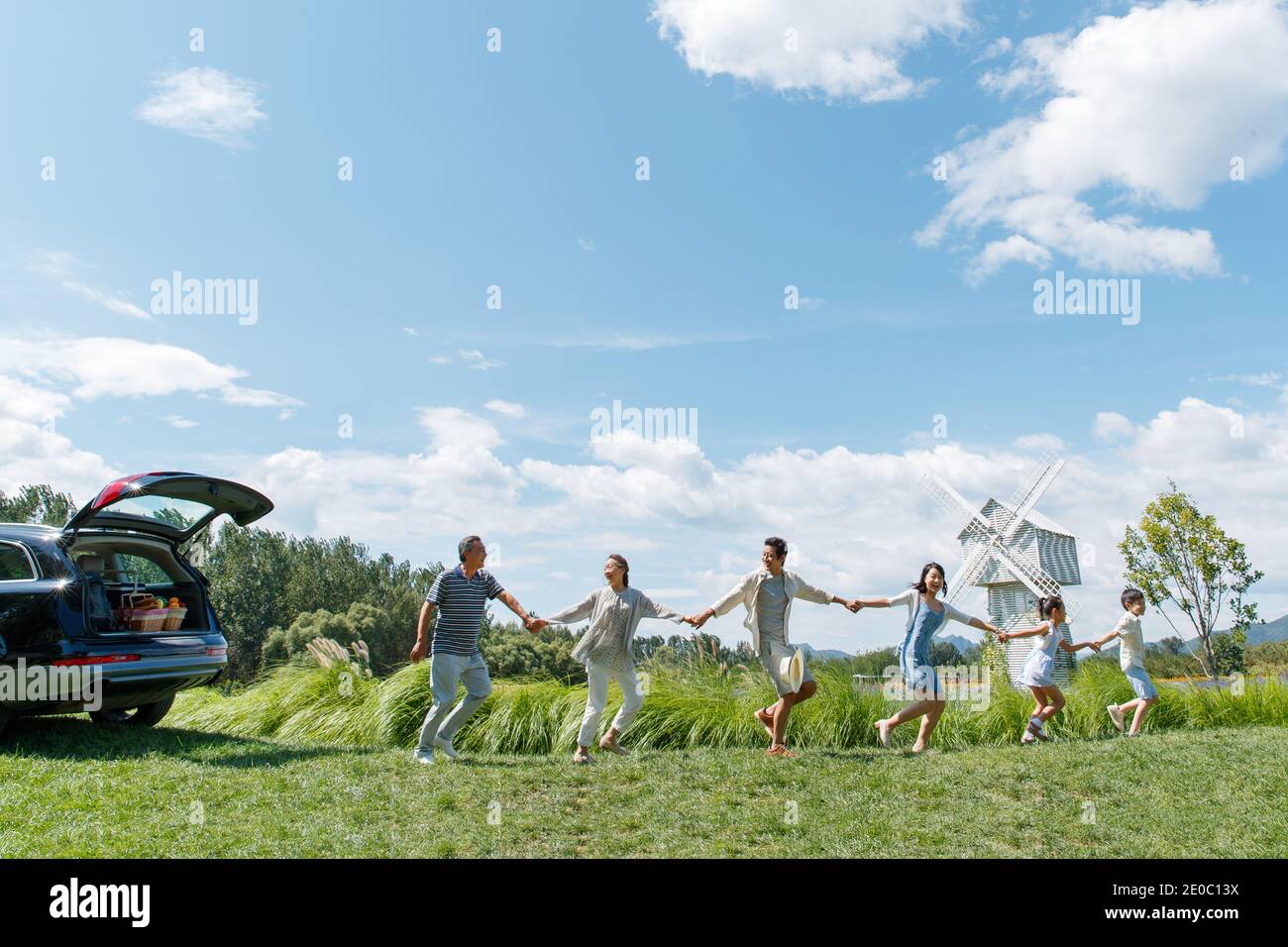 Das Glück des Familienausflugs Stockfoto