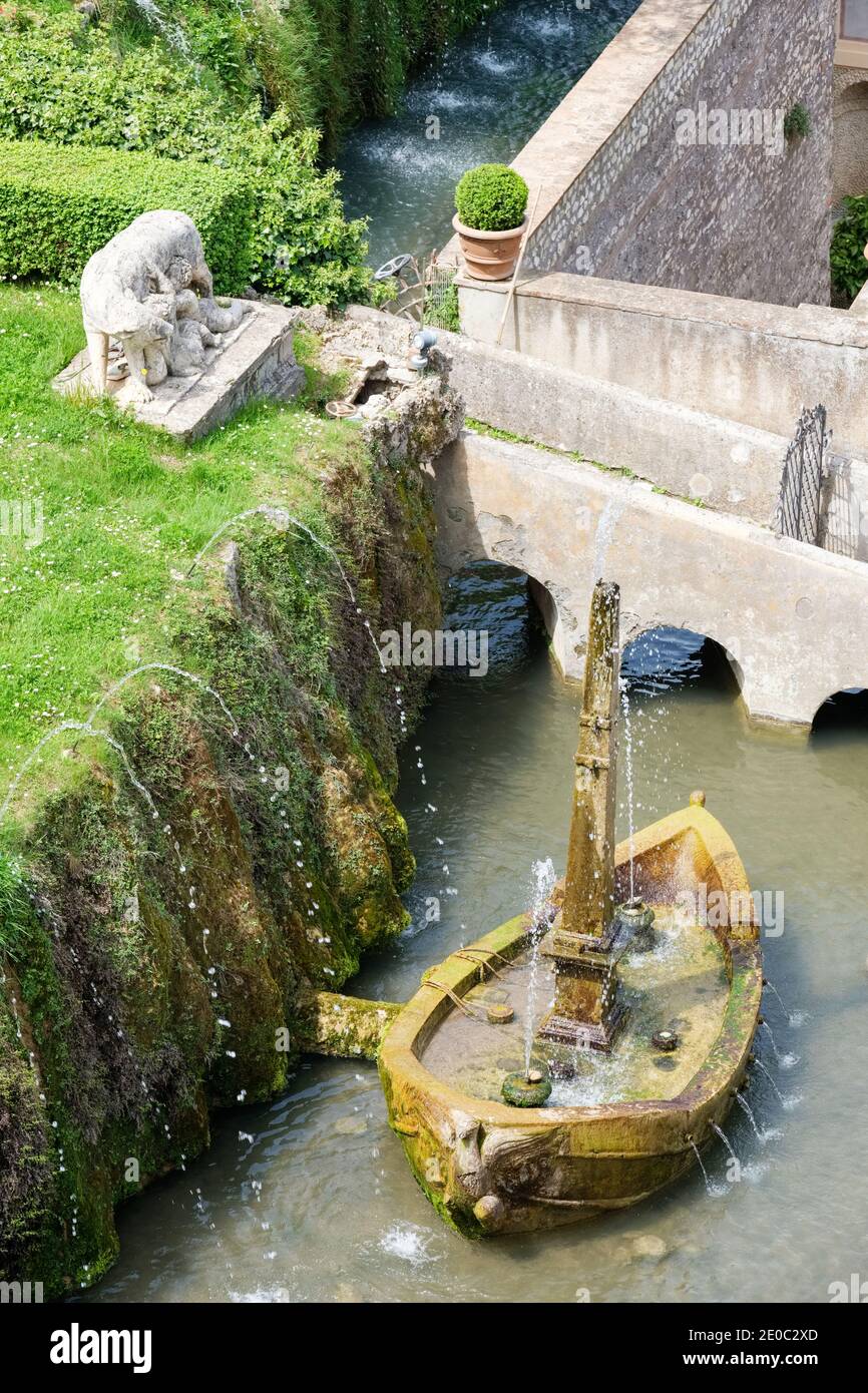Der Brunnen von Rometta (Fontana di Rometta) entworfen von Pirro Ligorio im Garten der Villa d'Este, Tivoli, Italien Stockfoto