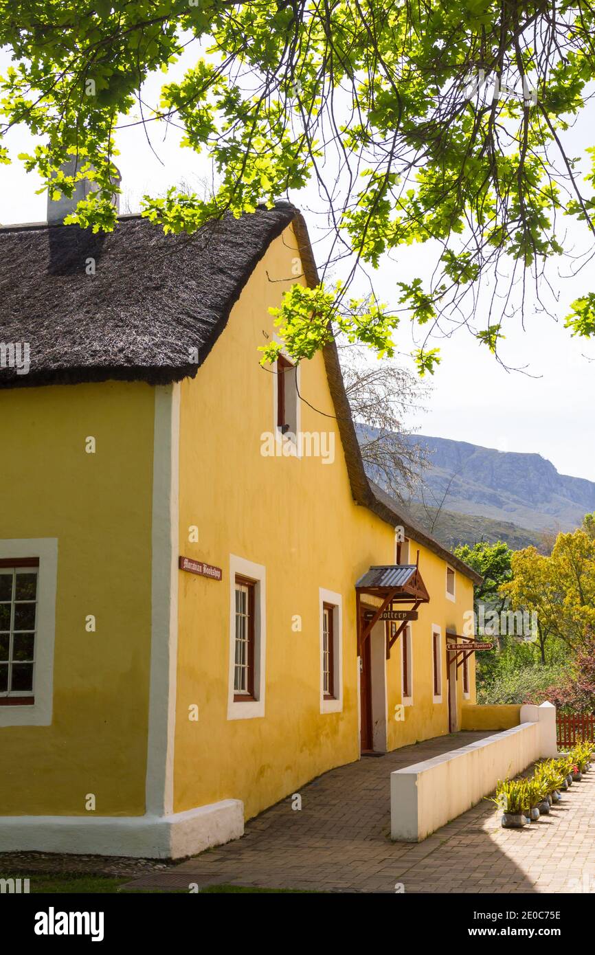 Historisches Landhaus in der westlichen Kapstadt von Genadendal Das ist ein Touristenziel und Attraktion in Südafrika Stockfoto