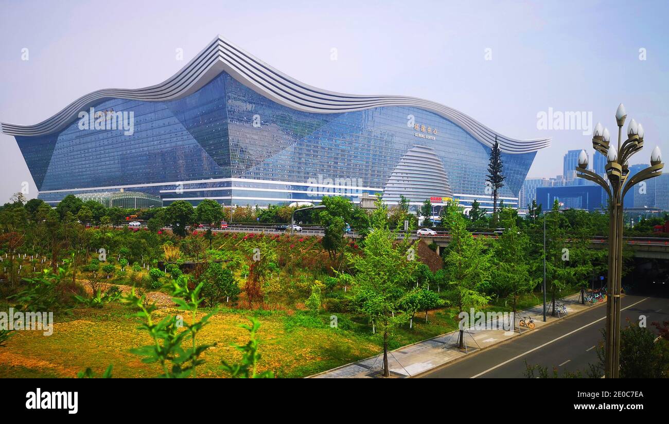 Chengdu in der Provinz sichuan im globalen Zentrum des neuen Jahrhunderts Stockfoto