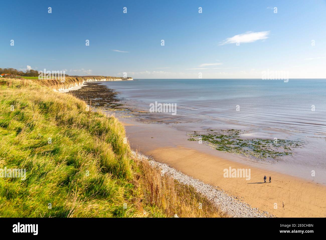 Blick auf Flamborough Head von North Beach Shoreline, Bridlington, North Yorkshire, England, Großbritannien, Europa Stockfoto