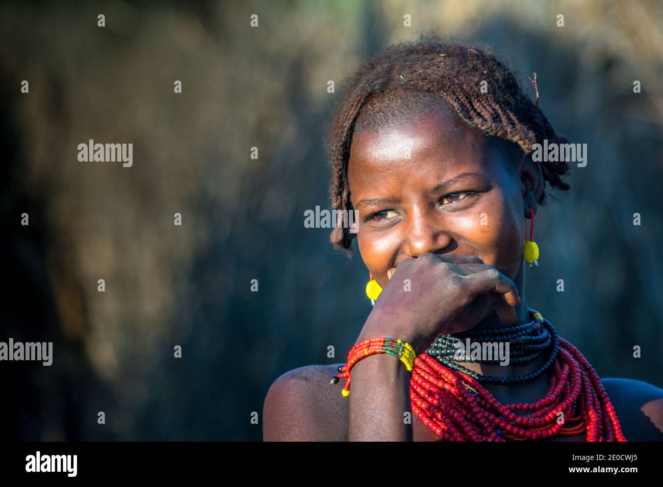 Dassanetch Mädchen, Omotal, Äthiopien Stockfoto