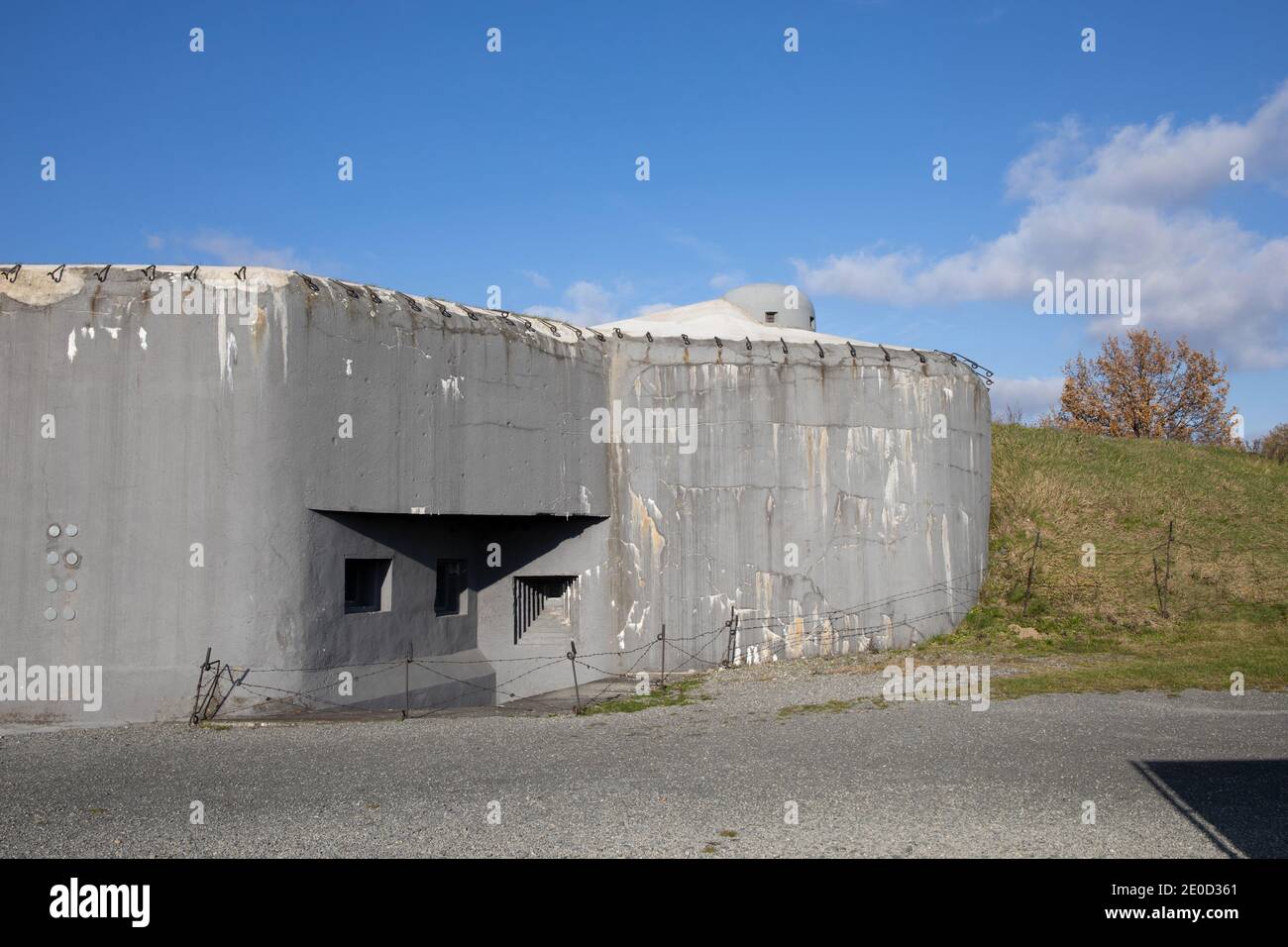 Darkovicky, Tschechische Republik - Festung und Festung aus Beton. Verteidigungsgebäude aus dem 2. Weltkrieg. Stockfoto