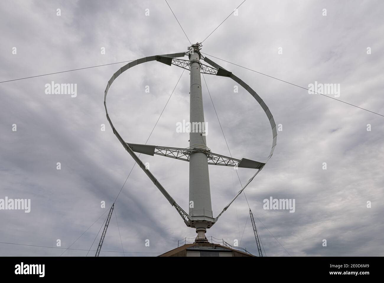 Vertikale Achse Windkraftanlage Stockfoto