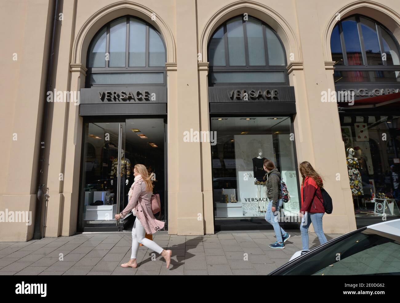 Versace, Maximilianstrasse, München, Bayern, Deutschland Stockfotografie -  Alamy