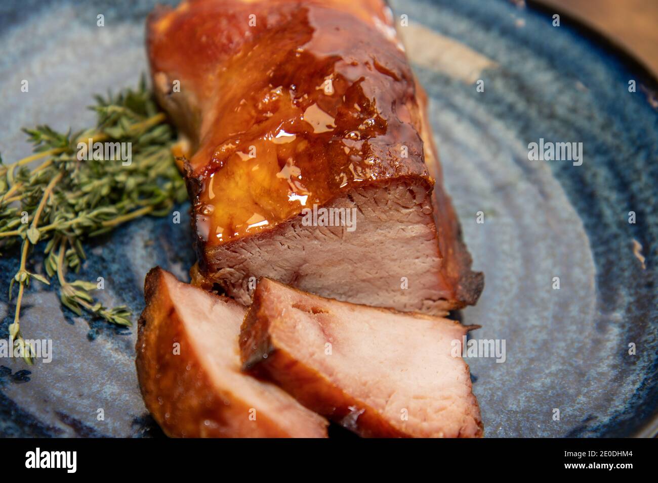 Glasierter schinken -Fotos und -Bildmaterial in hoher Auflösung – Alamy
