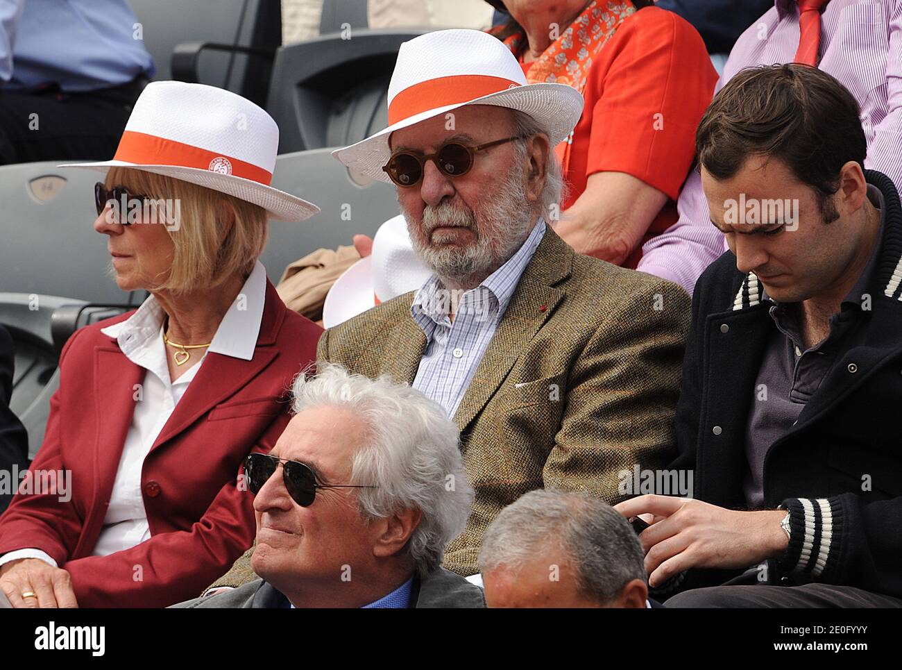 Jean-Pierre Marielle Teilnahme an den Herren 1/4 Finale der French Open 2012, spielte im Roland Garros Stadion in Paris, Frankreich, am 5. Juni 2012. Foto von Gorassini-Guibbaud/ABACAPRESS.COM Stockfoto