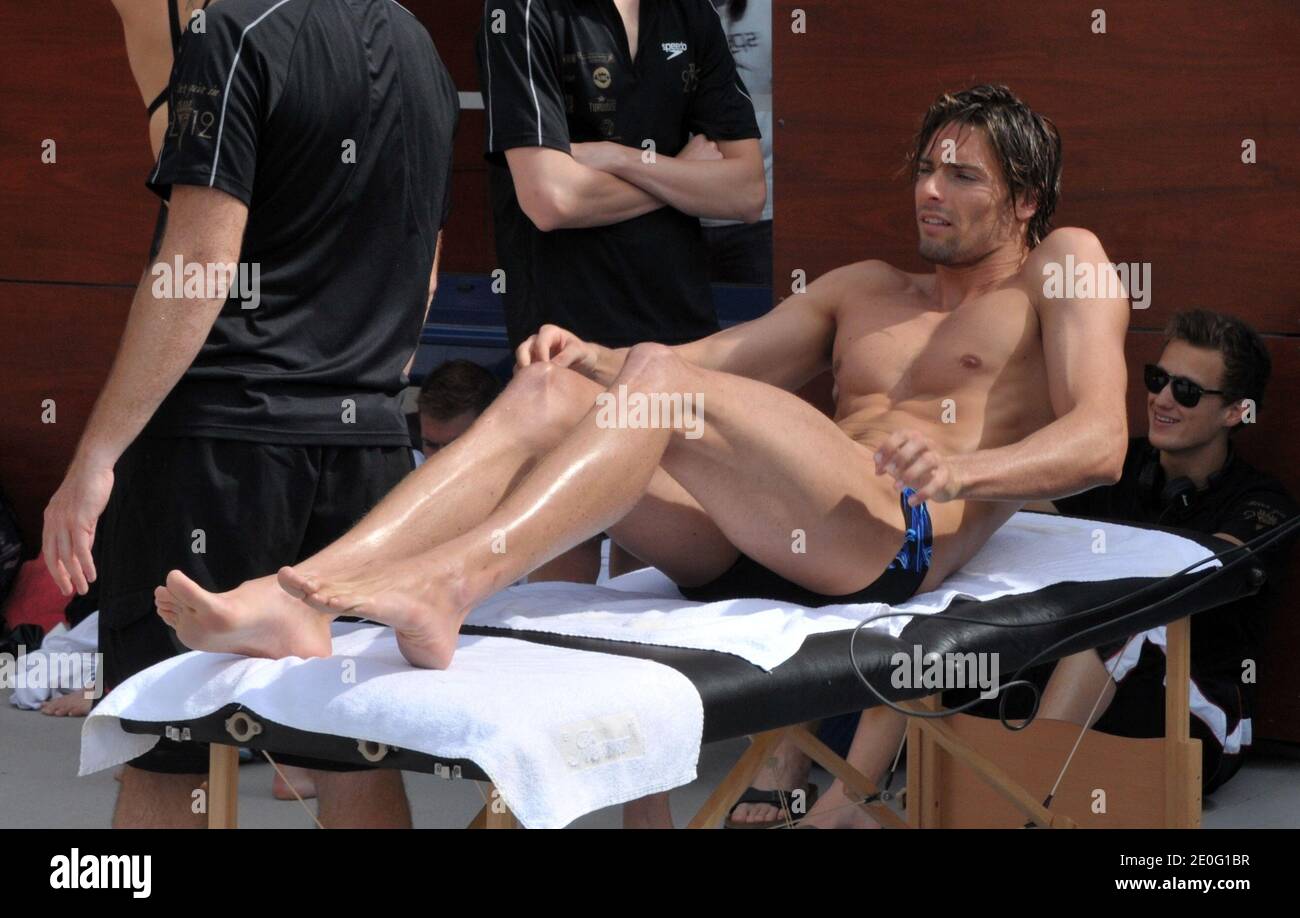 Camille Lacourt während der XXV International Meeting Arena Schwimmen, Tag 1 im Arlette Franco Center in Canet-en-Roussillon bei Perpignan, Frankreich am 6. Juni 2012. Foto von Jeremy Charriau/ABACAPRESS.COM Stockfoto